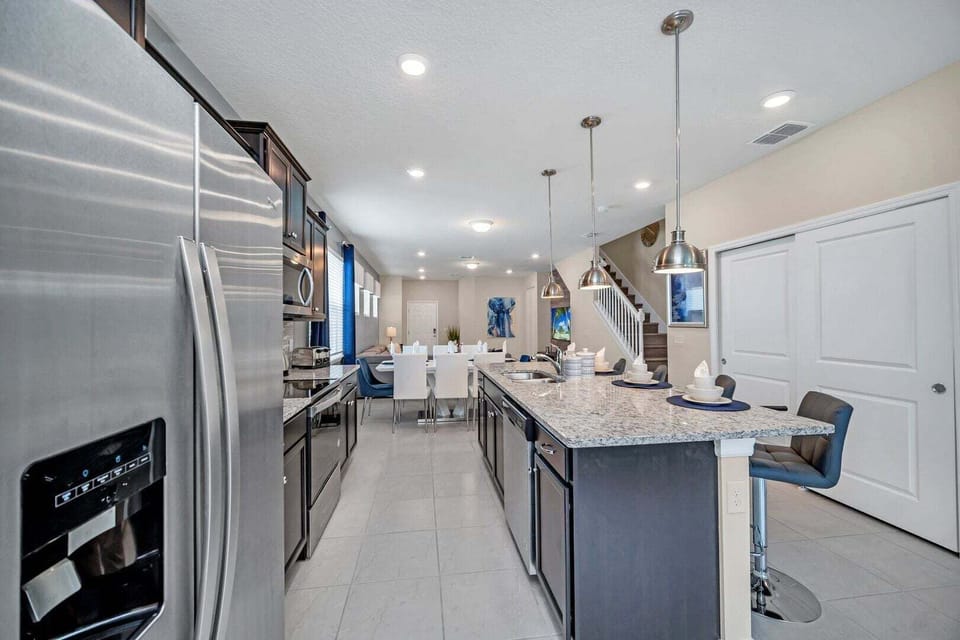 House, Multiple Beds, Pool View (WI105-1836-5-GP) | Private kitchen