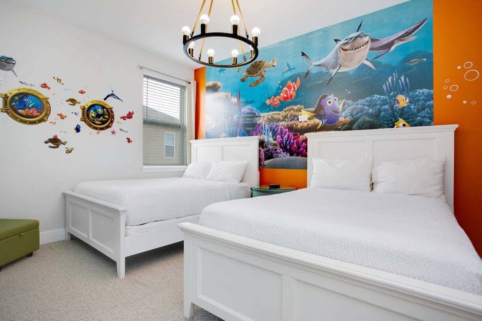 House, Multiple Beds, Pool Access, Pool View (ENC101-7736-9-GP) | 9 bedrooms, bed sheets