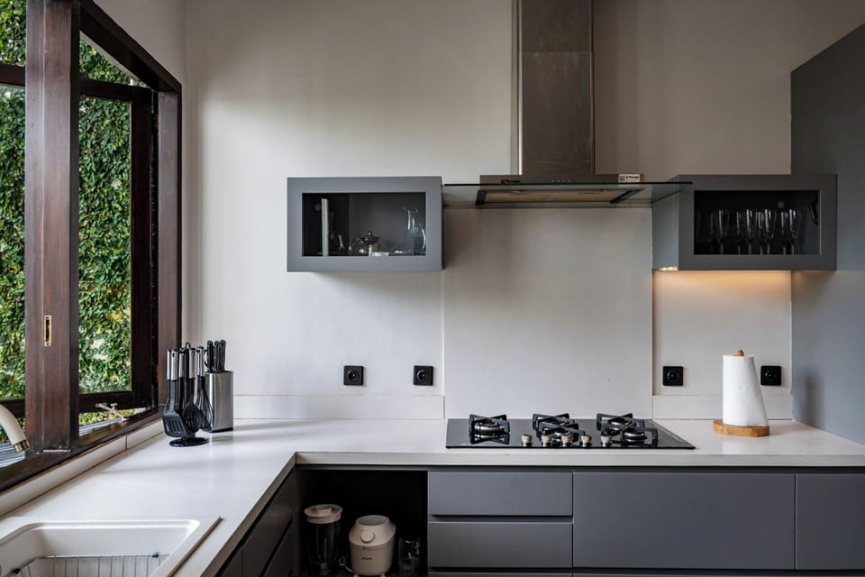 Luxury Villa, 3 Bedrooms, Private Pool | Private kitchen | Coffee/tea maker, fridge, microwave, oven