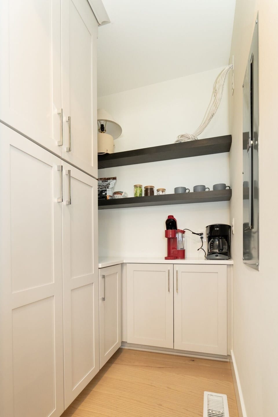 14-1442 Madison Ave-14