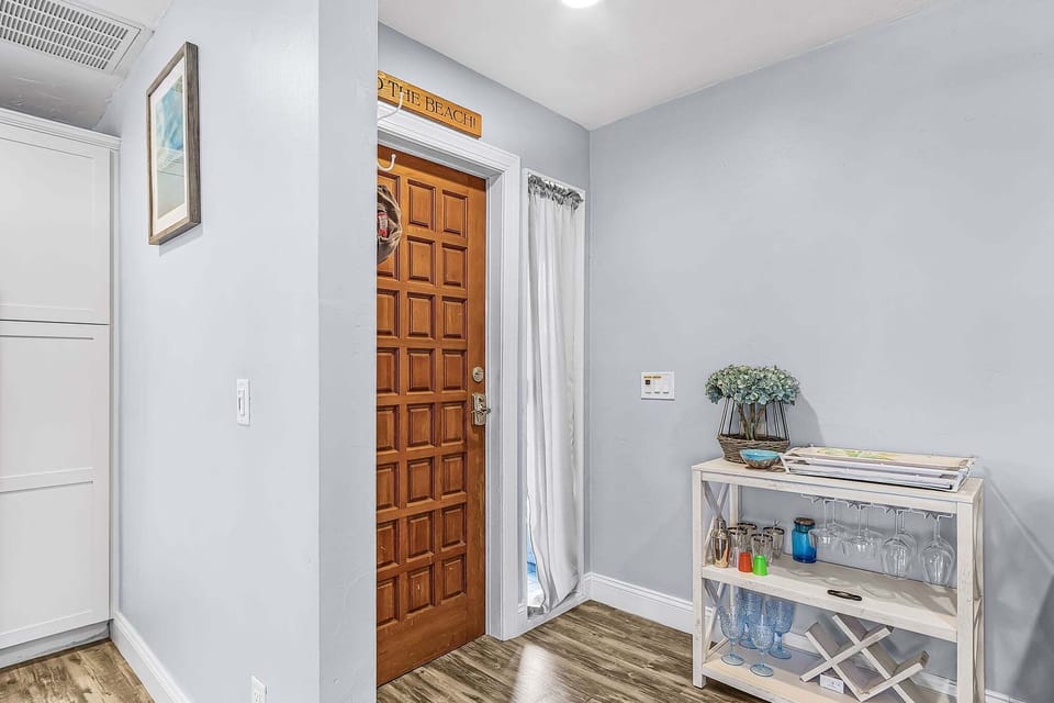 Main entrance - Foyer