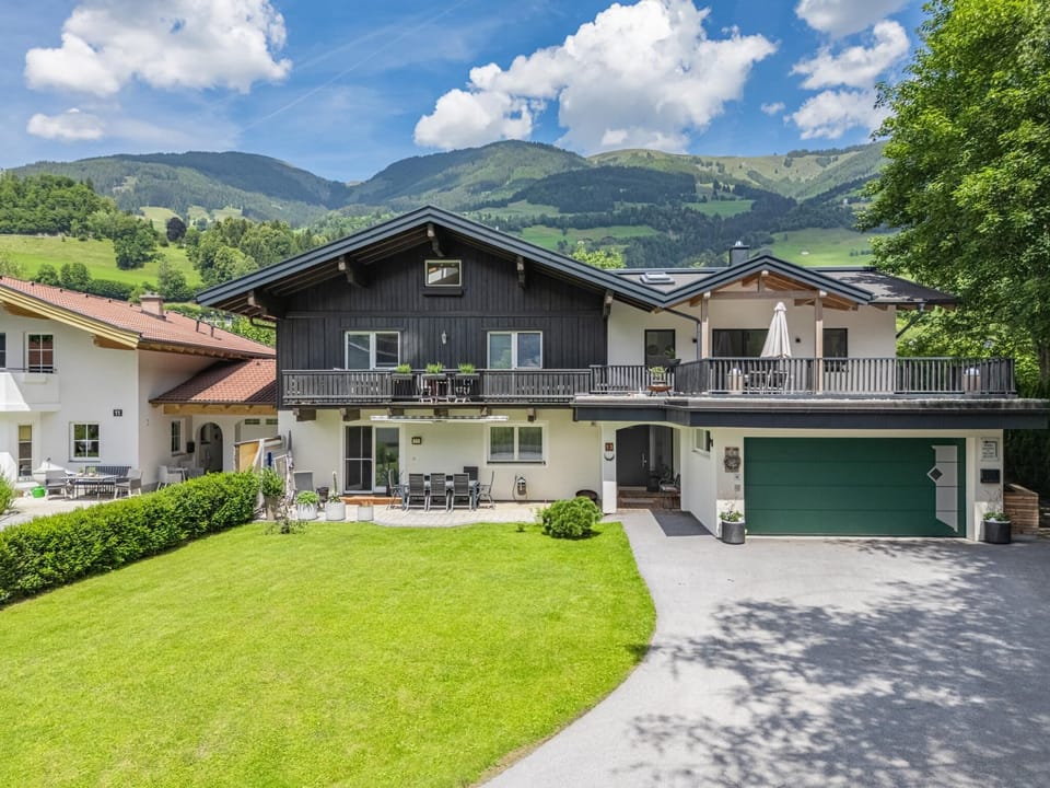 Holiday Home Exterior [summer]