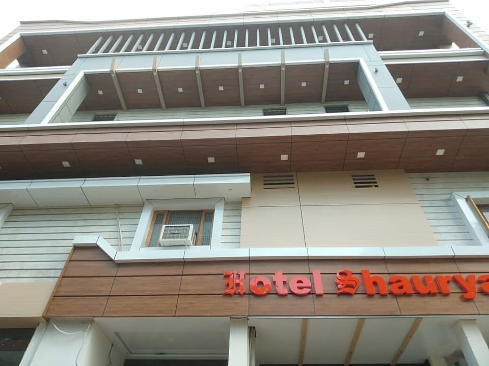 Hotel Shaurya Hotel in Varanasi
