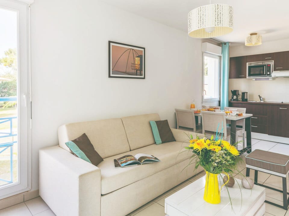 Apartment | Living room