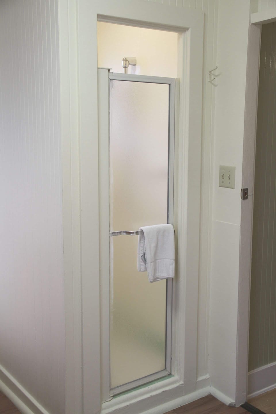 Family Cottage, Non Smoking (1, 2, or 3) | Bathroom shower
