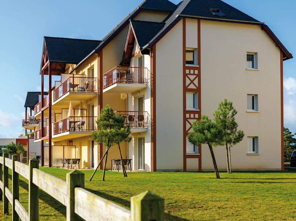 Apartment | Exterior