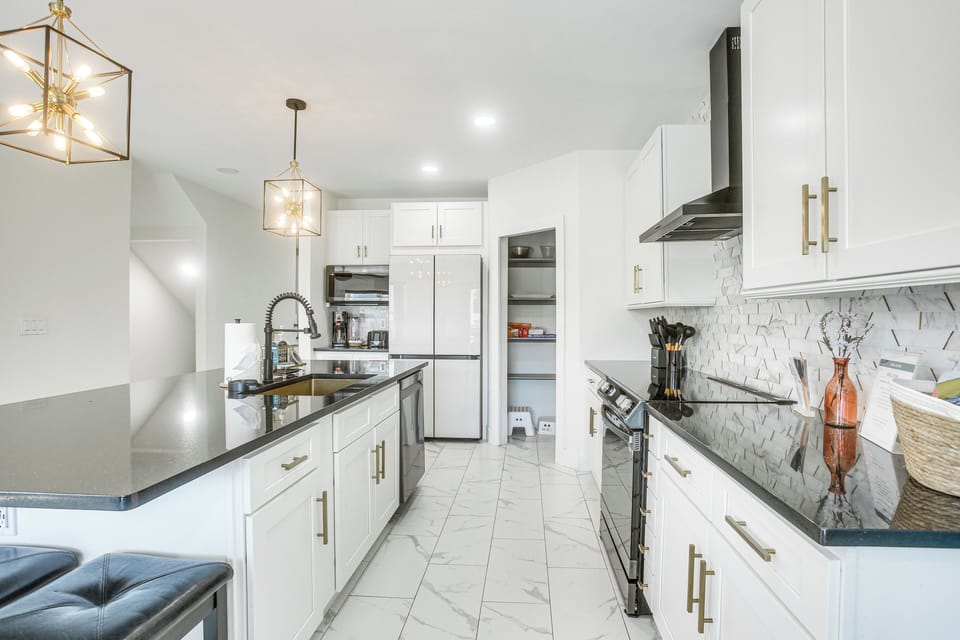Kitchen | 1st Floor