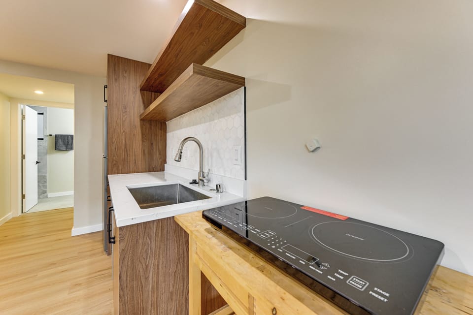 Kitchenette