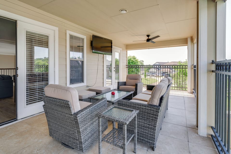 Private Deck