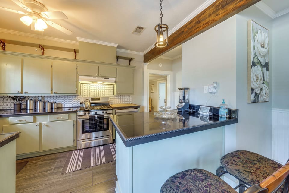 Breakfast Bar