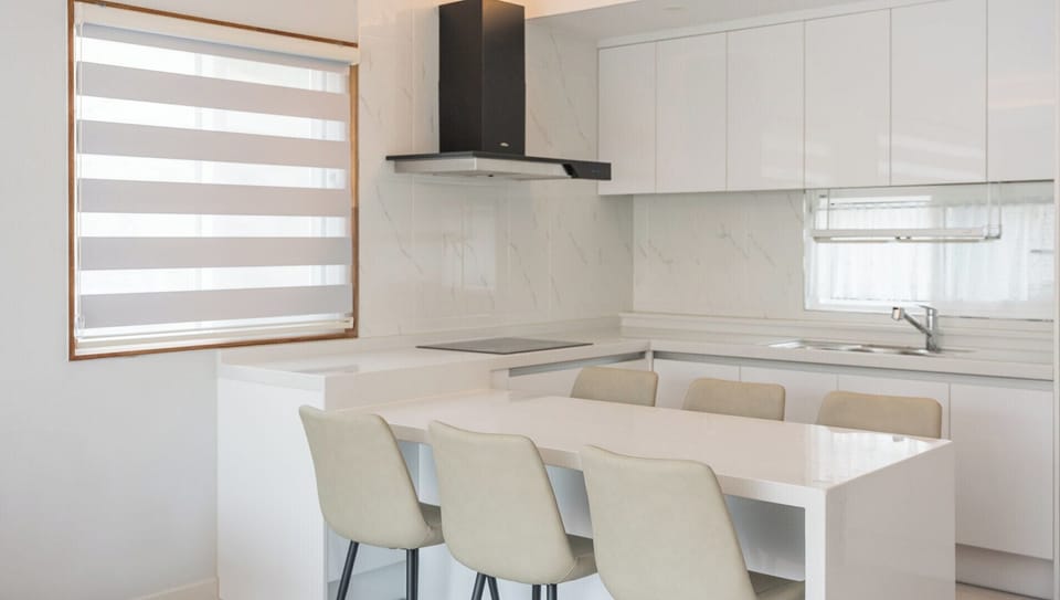 Basic Room, 3 Bedrooms (Gru Private House) | 3 bedrooms, free WiFi