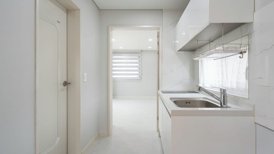 Basic Room, 3 Bedrooms (Gru Private House) | 3 bedrooms, free WiFi