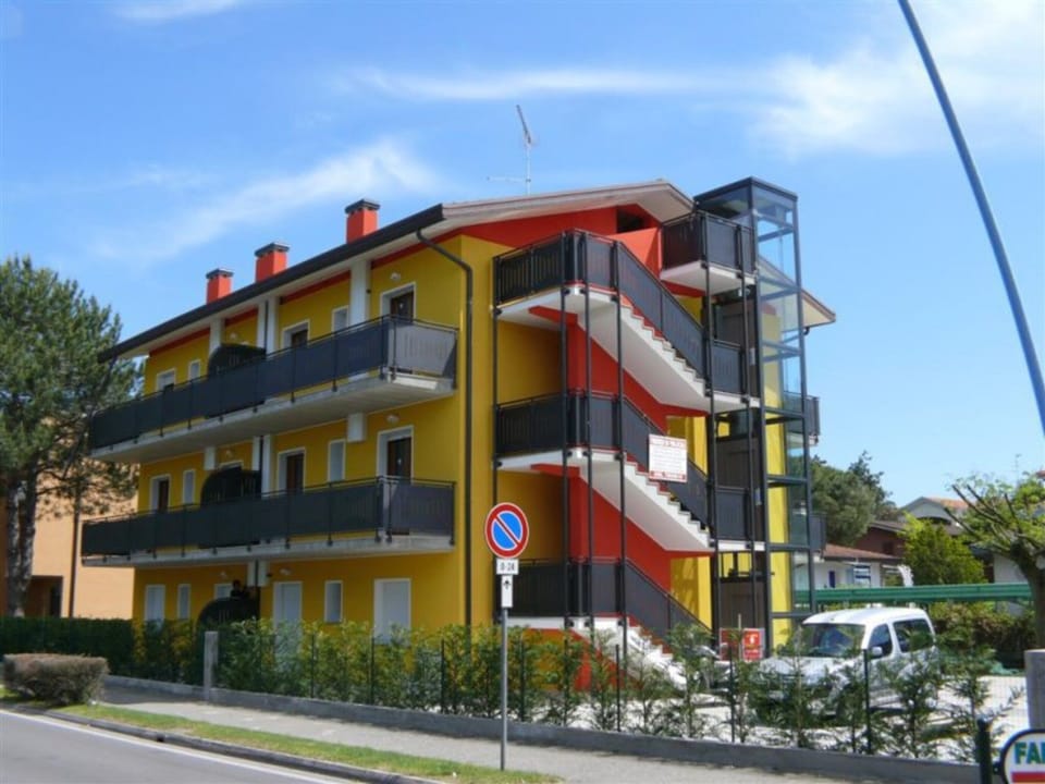 Apartment, 1 Bedroom, Balcony, City View | Front of property