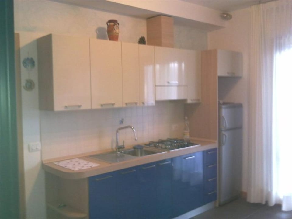 Apartment, 1 Bedroom, Balcony, City View | Interior