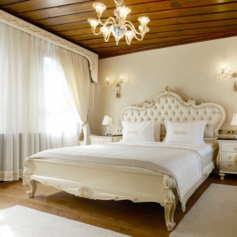 In-room safe, desk, blackout drapes, soundproofing