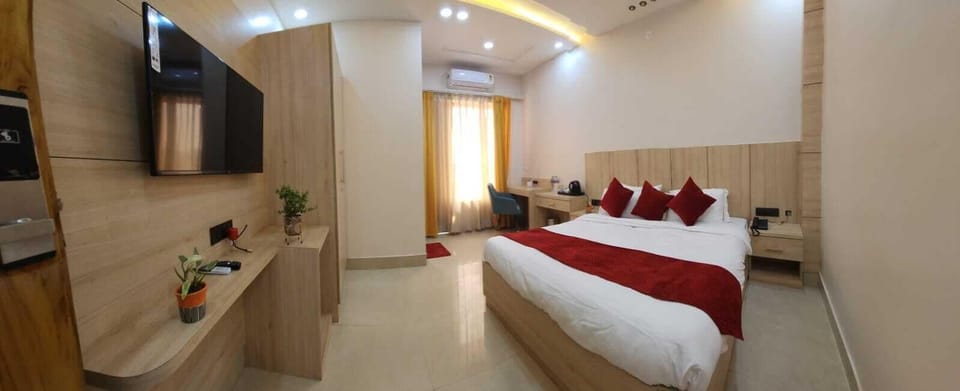 Deluxe Room, City View | Free WiFi