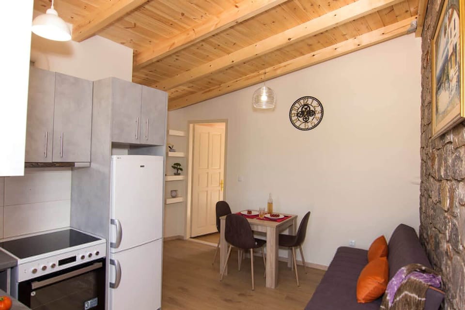 House | 2 bedrooms, Internet