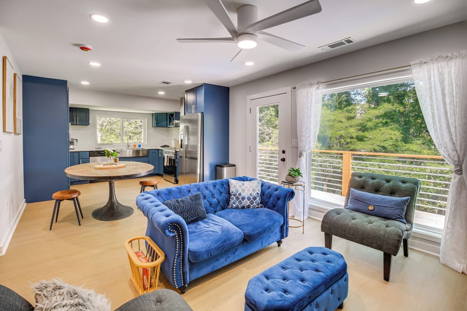 House (5 Bedrooms) | Interior
