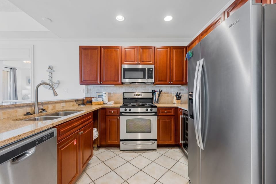 Wharf 821 Fully Equipped Kitchen