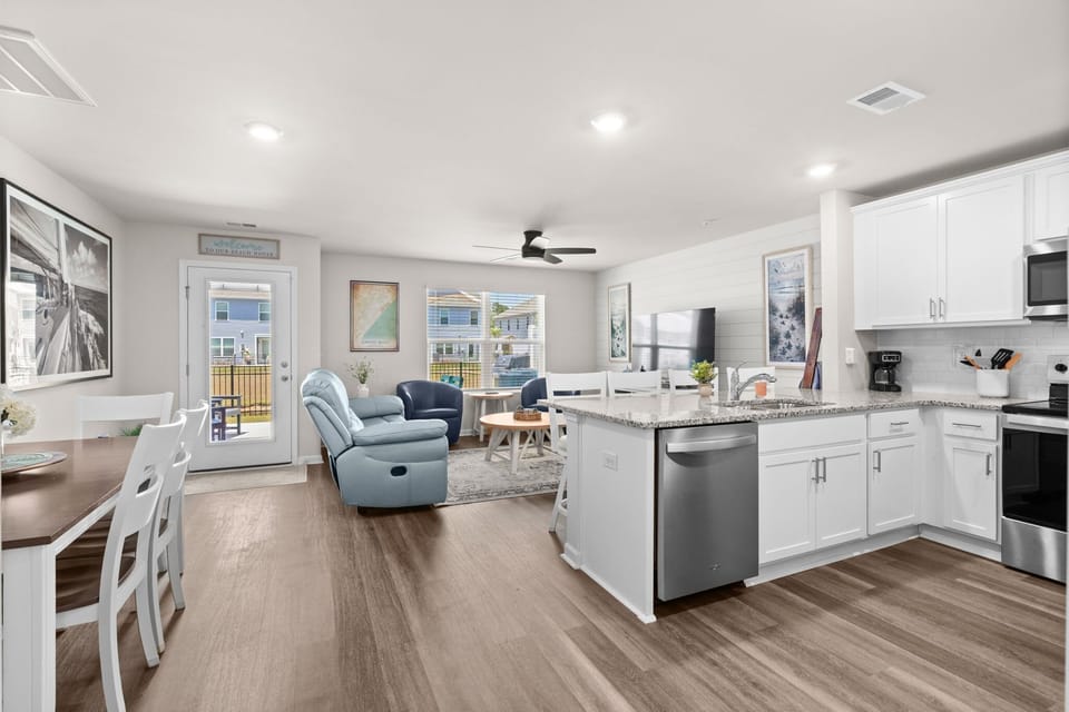 The open floor plan is great for entertaining.