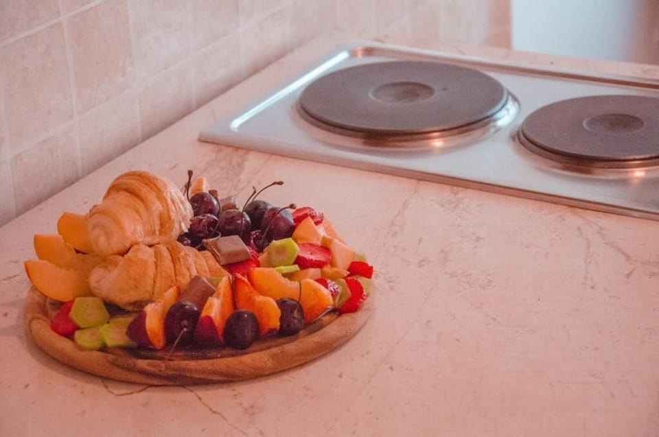 Comfort Studio, Patio | Food and drink
