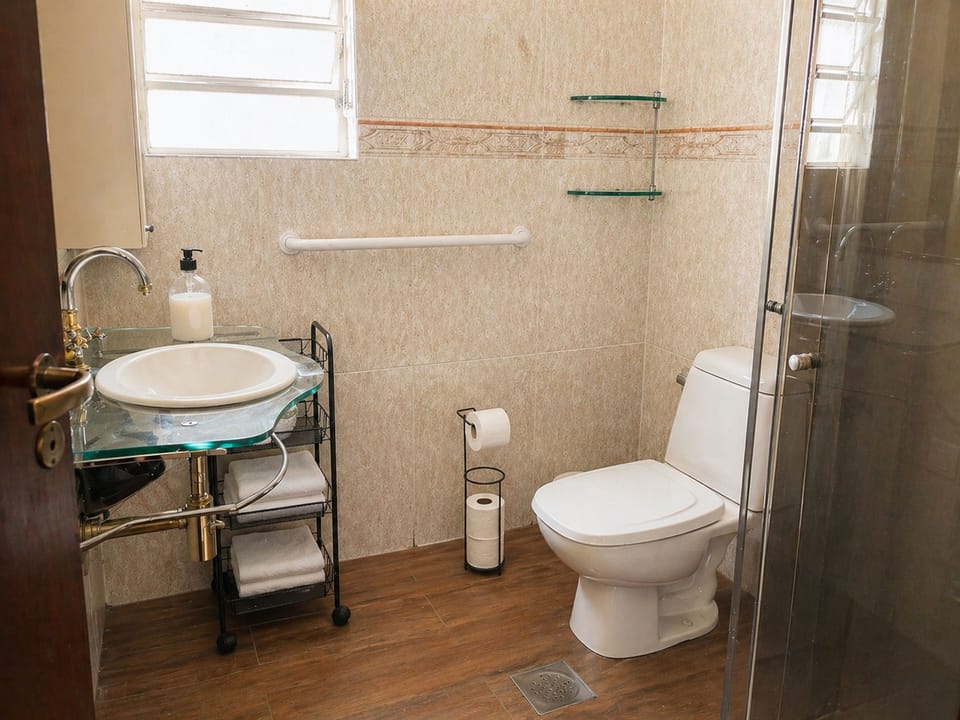 Suite, Balcony | Bathroom