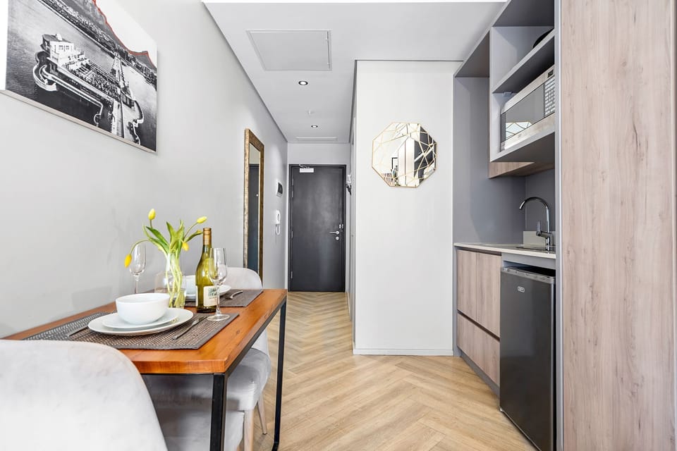 Apartment (0 Bedroom) | Interior