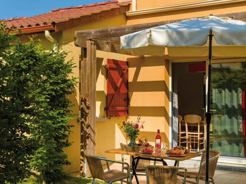 Cottage | Balcony