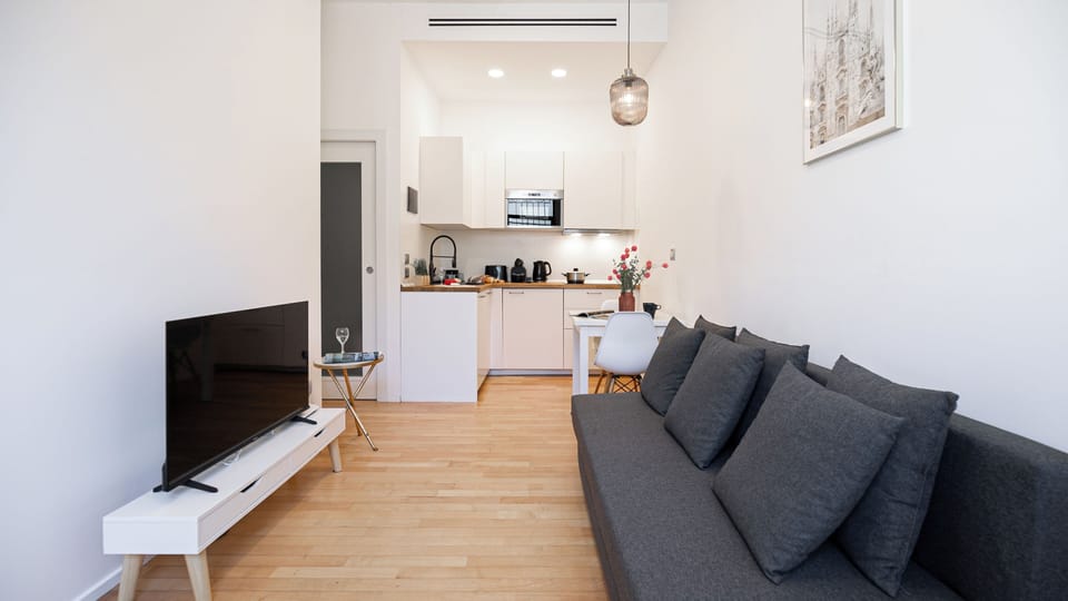 Apartment (1 Bedroom) | Interior