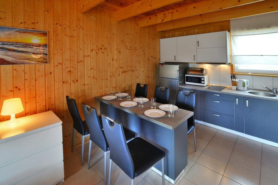 House | Dining