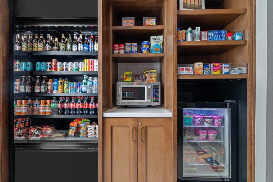 Snack bar