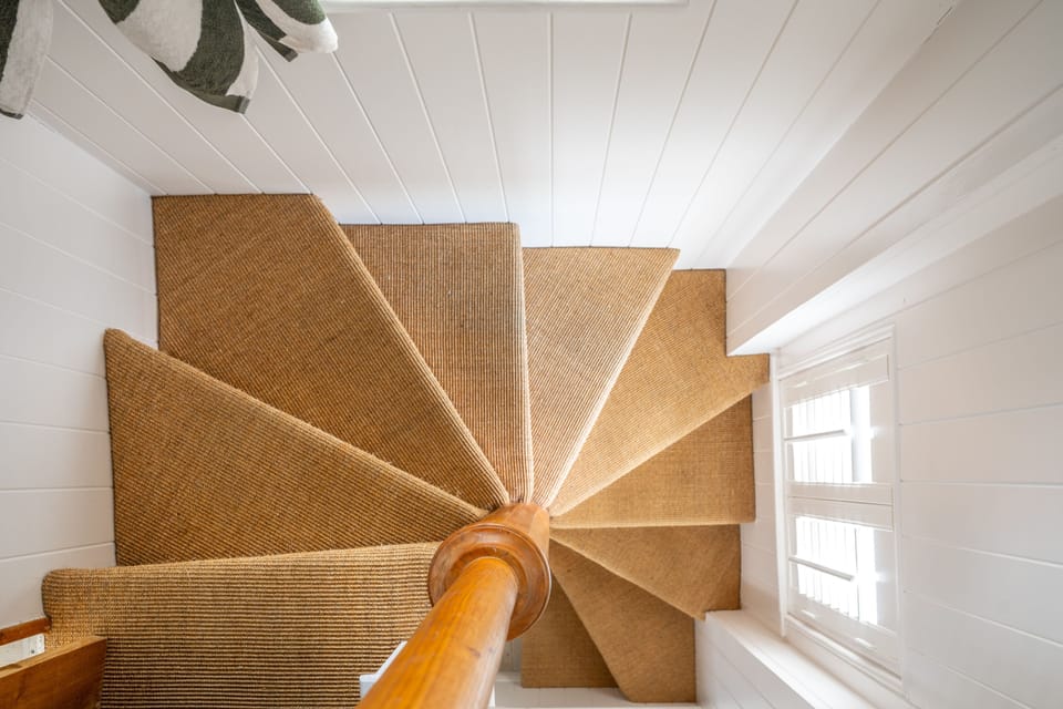 First floor: Winding steps