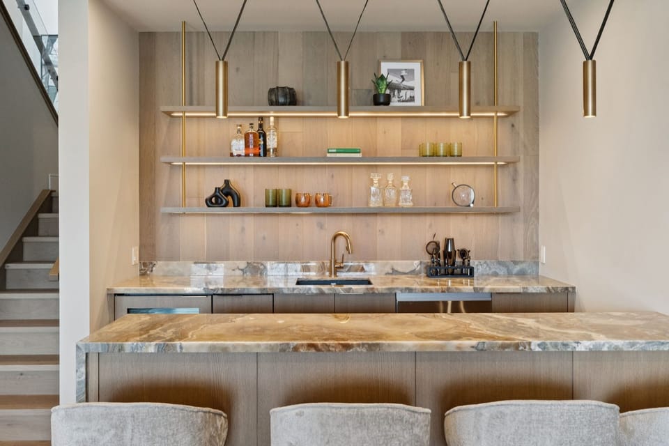House, Mountain View | Living area | Smart TV