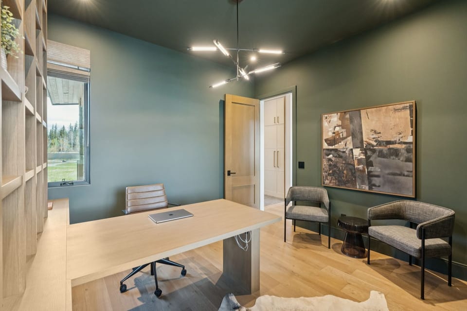 House, Mountain View | Living area | Smart TV