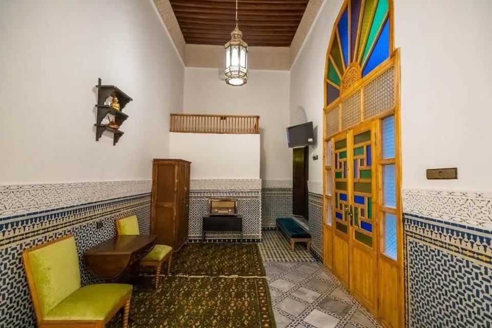 Deluxe Double or Twin Room, Patio, Courtyard View | Interior