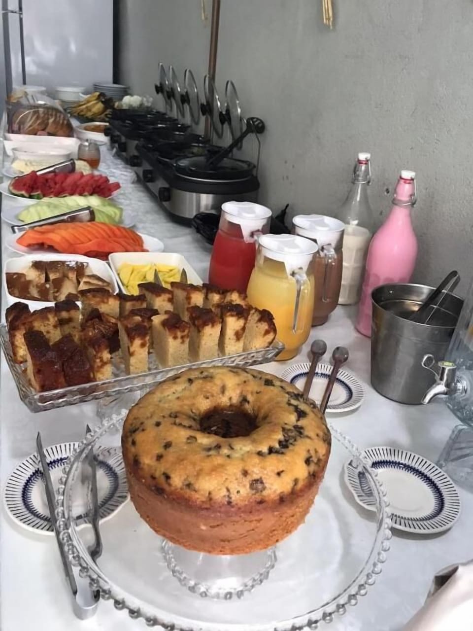 Free daily cooked-to-order breakfast