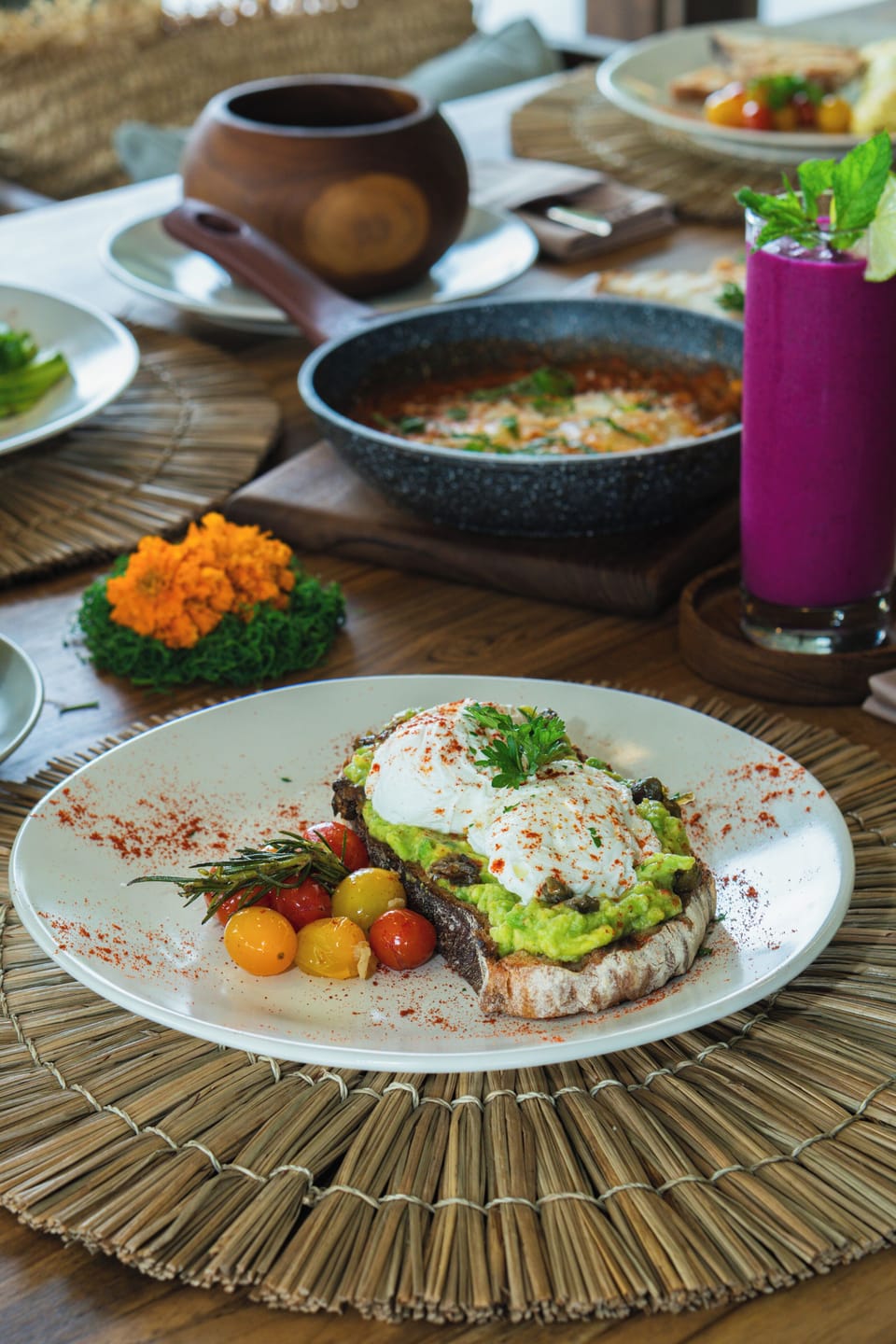 Free daily cooked-to-order breakfast