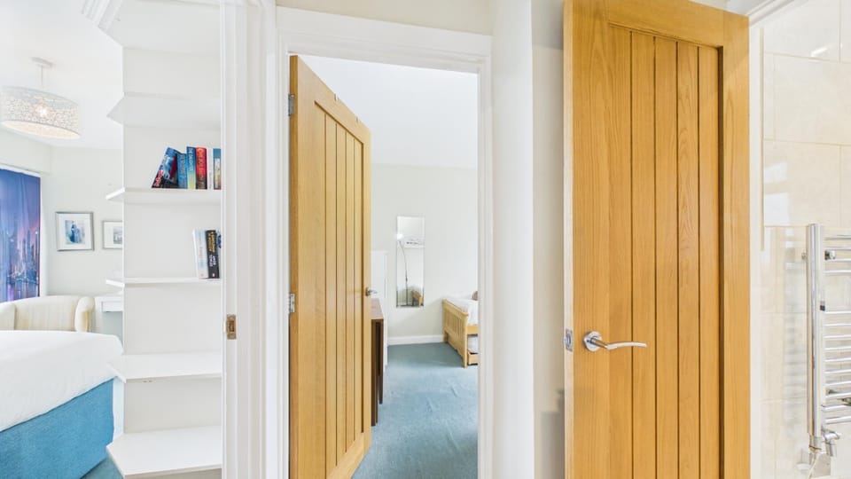 Golwg y Môr - 2 Bedroom Apartment - Tenby (28866)