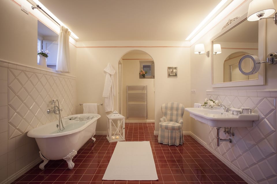 Free toiletries, hair dryer, bathrobes, slippers