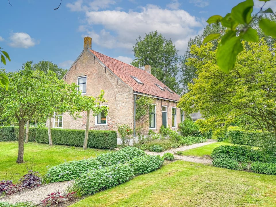 Holiday Home Exterior [summer]