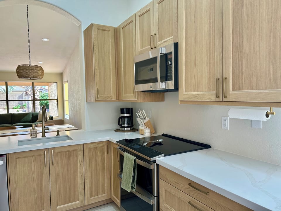 New Appliances and Cabinets