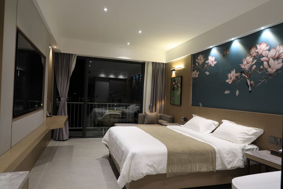 Panoramic Double Room, Lake View | Premium bedding, down comforters, pillowtop beds, WiFi (free)