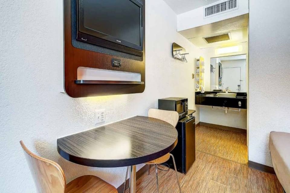 Holiday Home Facilities and Services