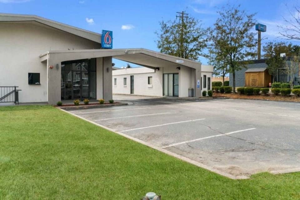 Holiday Home Facilities and Services