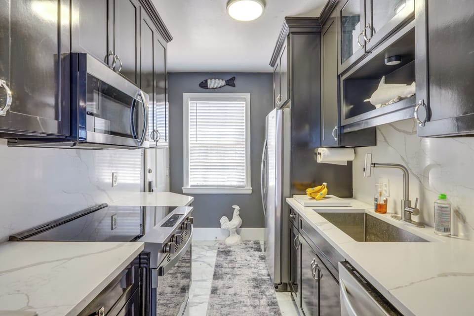 Kitchen | Single-Story Condo