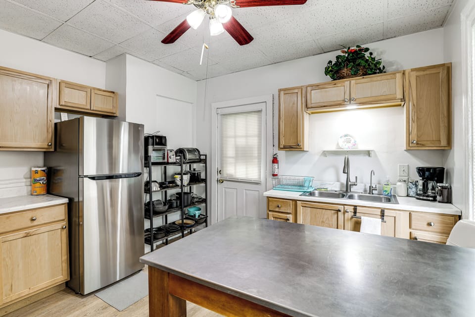 Kitchen | 1st Floor