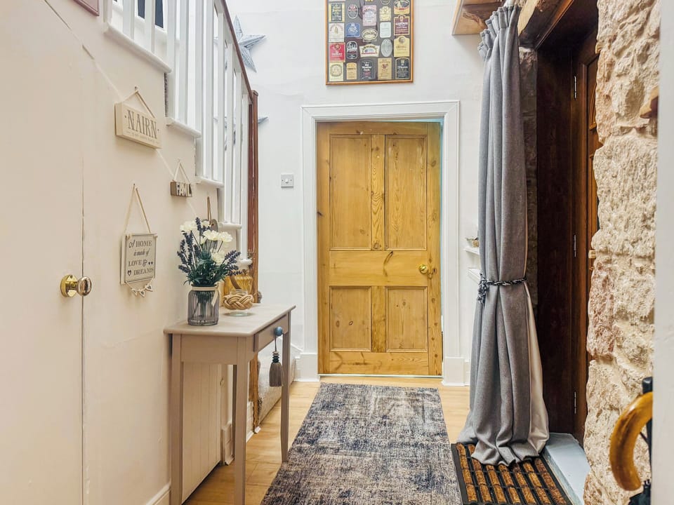 Hall | Moy Cottage, Nairn