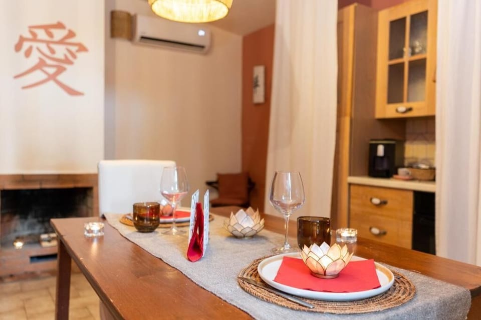 Suite, Private Pool | Living area | TV