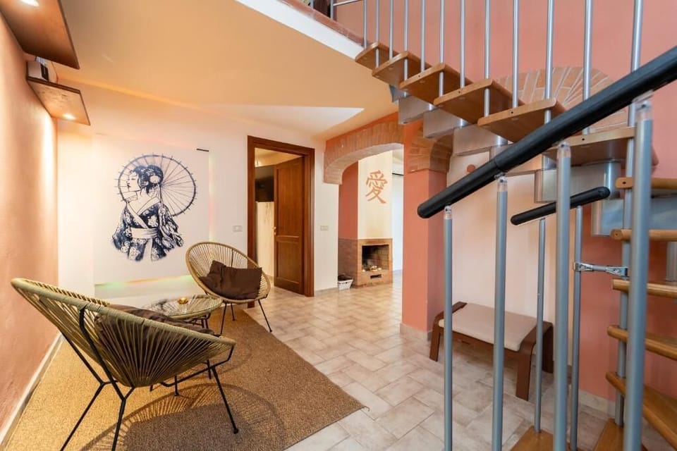 Suite, Private Pool | In-room safe, soundproofing, WiFi (free), individually decorated