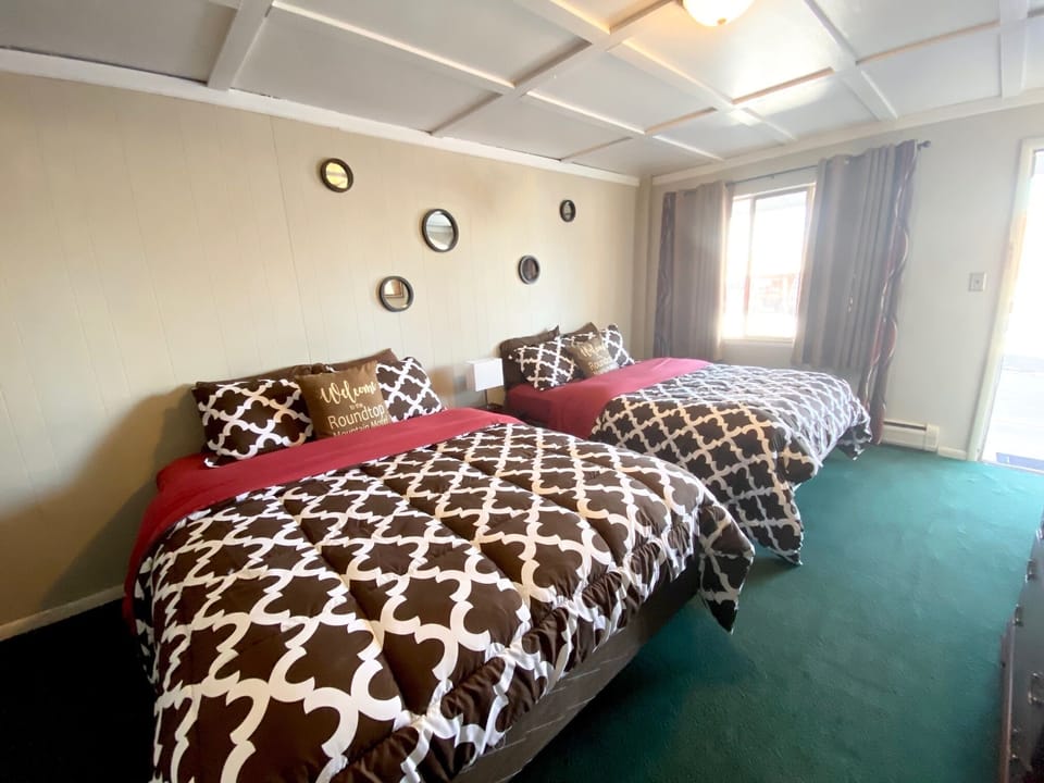 Economy Room, 2 Queen Beds | Egyptian cotton sheets, premium bedding, individually decorated